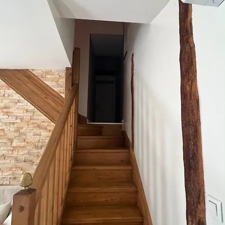 Magnifique Maison Dans Un Hameau De Montagne Hébergement de vacances Riverenert