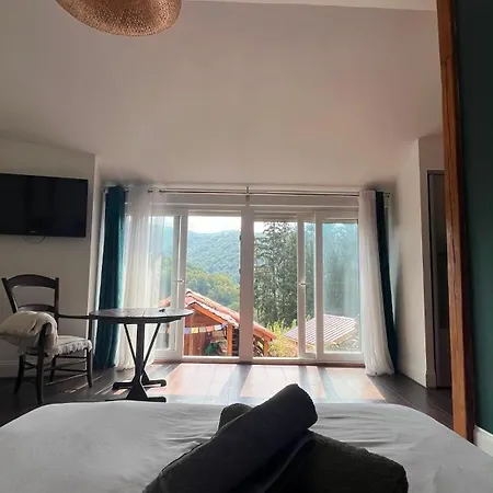 Magnifique Maison Dans Un Hameau De Montagne Riverenert